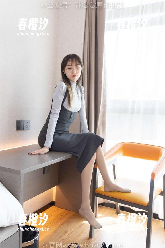 BoBoSocks袜啵啵-小安 BoBoSocks袜啵啵 - 当小安穿上高跟鞋,图库也开始悸动