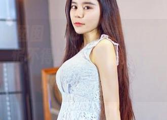 Feilin嗲囡囡 - Celina青妍自拍合集又更新了，恨不得给她打个电话：“请别再哄我乐了！”