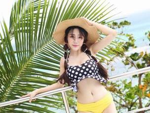 IMiss爱蜜社 - 丝袜外的神秘：朱可儿Flower的这套写真图让人更想一探究竟。