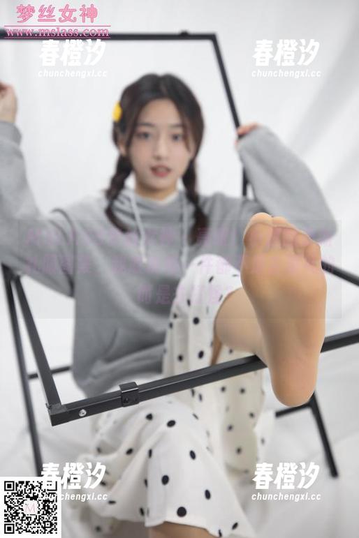 MSLASS梦丝女神 - 亮眼！小迟的最新礼服图集，我敢说每一件都不是去婚礼的，而是去打怪？