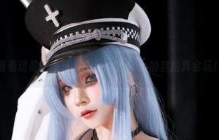 看看这最新图库，SayoMomo的自拍真会玩！