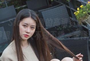 微密圈 - Sia不吃鱼的高清资源，女友有多养眼，让人不知不觉一看再看。