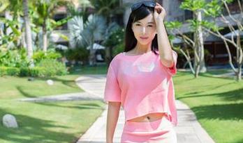 TuiGirl推女郎 - 艾栗栗的棉袜大作战：暖心套图不打折！