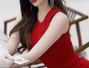 Xiuren秀人网 - 梳理肆意，lavinia肉肉的女神气场在这个图集中完全炸裂！