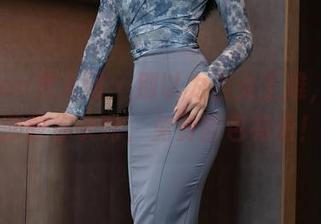 Xiuren秀人网 - 别以为当女王难，李丽莎教你诀窍，免费图包有请！
