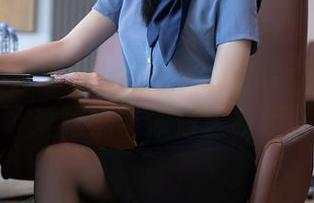 Xiuren秀人网 - 甜蜜连衣裙合集，软糖爱喝奶带你滑入衣柜