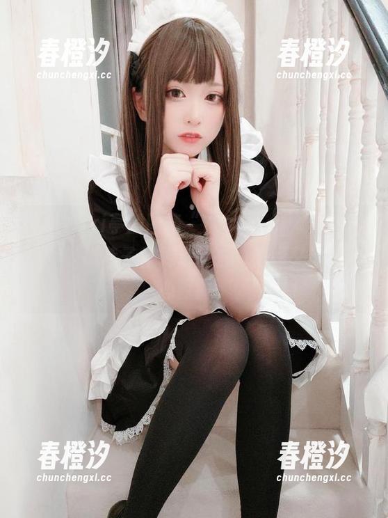 Yuki亭 陷入Yuki亭的图集“Yami”,就像在黑漆漆的小巷子里转来转去,精彩又让人小心翼翼。