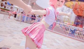 全套写真，rinka冲田凛花把连体衣的魅力演绎得恰到好处，啧啧。
