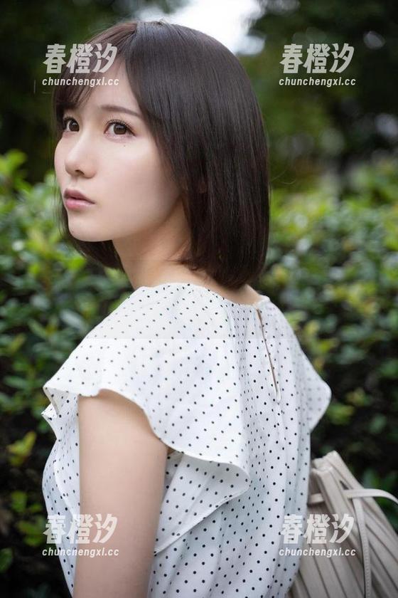 けん研 万圣节写真,けん研化身女巫:释放你的内心,cos不平凡的自己!