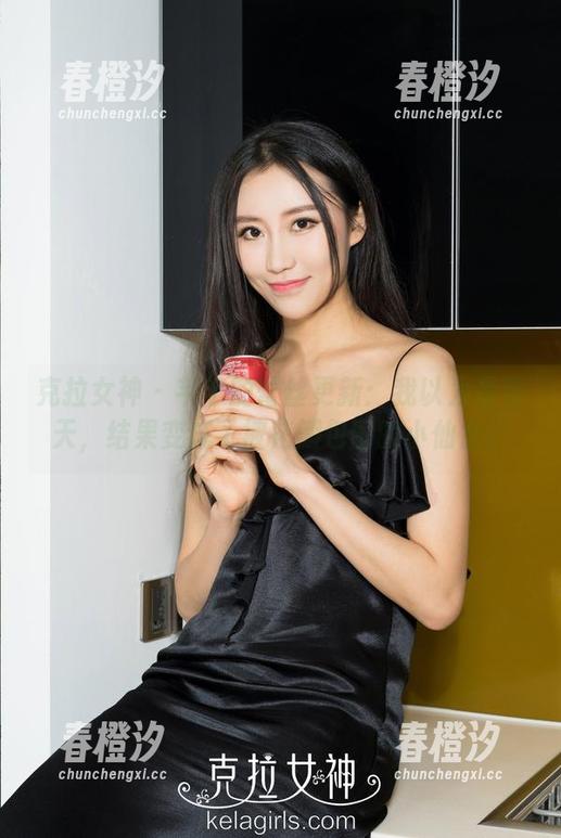 克拉女神 - 芊芊的蕾丝更新：我以为是春天，结果变成了被花瓣包围的小仙女！