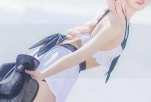 兔玩映画-元气学姐的写真集：能把忧伤拍成清新的大片吗？