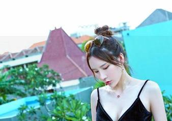 嗲囡囡 - 有创意的图包：流氓小巫女的裤里丝，什么鬼？