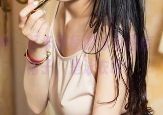 头条女神 - 打卡蔡楠的泳衣图库，别问我裙子，是泳衣啊！