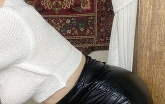 看，奈汐酱Nice的最新美图出炉了！29号自拍本——归期那个嘛，还等我喝完这杯咖啡呢