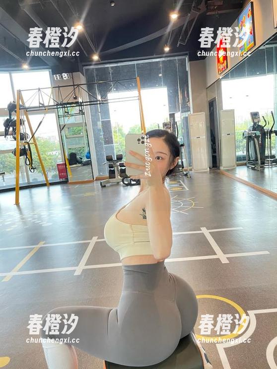 微密圈 - 自拍不止是习惯，左公子666的作品让我反思人生的姿态