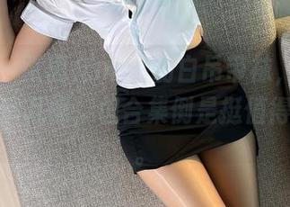 微密圈 - 张思允nice的白吊带袜，虽然我不会多看几眼，但合集倒是挺值得一瞅的。