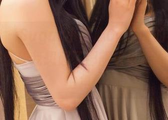 推女神 - Sugar小甜心CC最新的礼服作品，居然让我想起了那部老电视剧里的女主角！