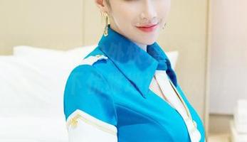 推女郎 - 赵纹清户外快乐合集。观看她如何在树下优雅地被风吹倒！