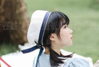 不止于在线，深入是依酱呀的“教室”作品