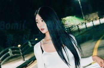 把普美Bomi(보미)的男友视角某景下载下来，以后我就不孤单了！