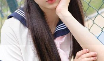 柴系小乖 - 赤西夜夜的初音少女私拍合集，所有的一切似乎都有点暧昧