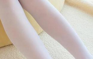 森萝财团 - 小奶糕Milky最新泳衣套图，看这姿态！不说你可能想要多看几遍！