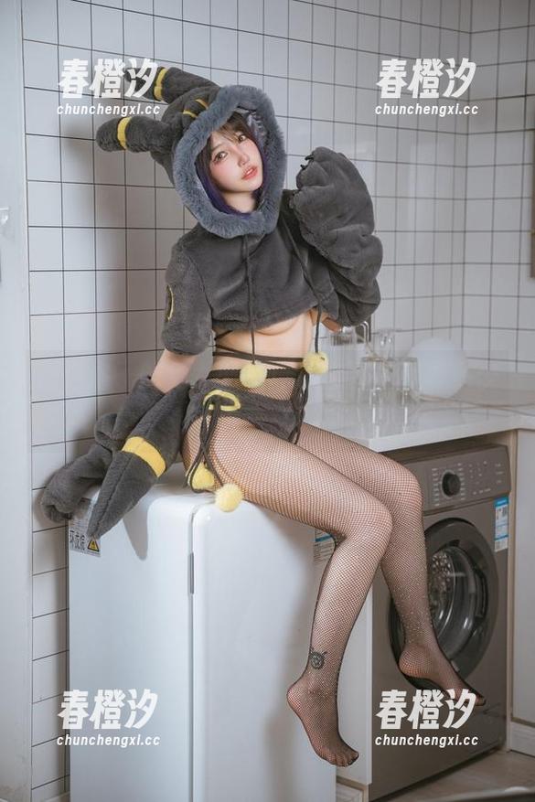 狐洛洛子的兔女郎写真，套图里藏着多少小套路？