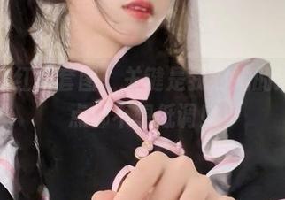 狐玖玖红裙套图，关键是我对她的迷恋一点都不想低调！