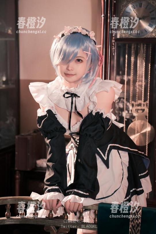 深巷女仆？白莉爱吃巧克力最新图册让你看个够！