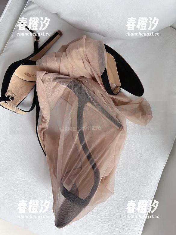 微密圈 - 看！白龙猫女的红底极光图片，下载前请系好安全带！