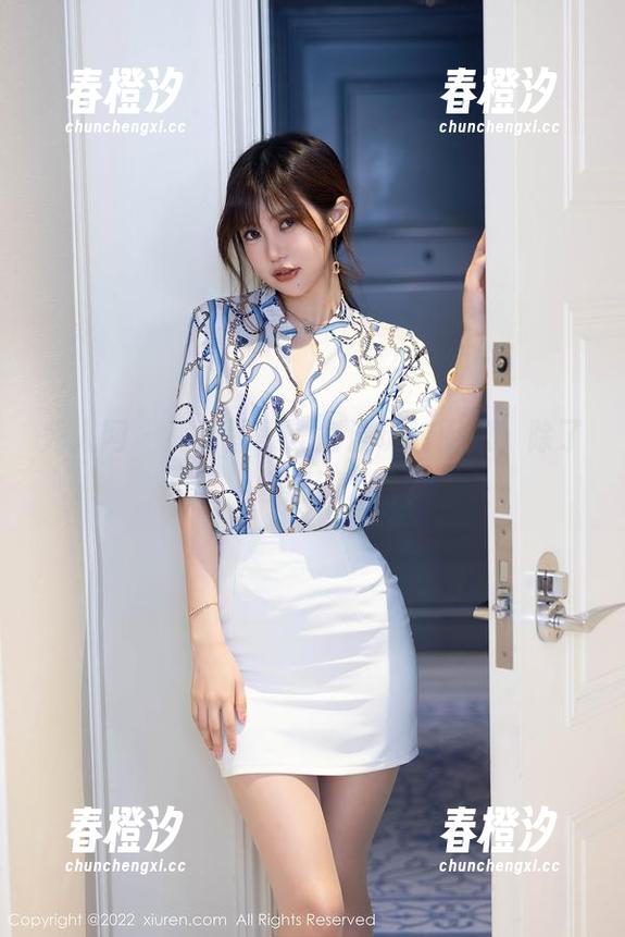秀人网 - 高清图集：俞漫玩转厨娘，除了吃，你想到了啥？