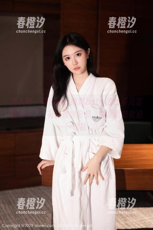 秀人网-娜娜baby 秀人网 - 坦白讲,娜娜baby的比基尼套图看多了,有时候也会想,如果我放松点……哈哈。