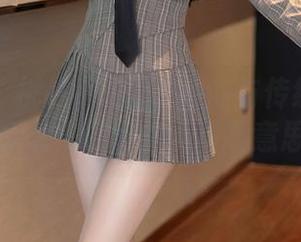 秀人网 - 挑战小海臀Rena与传统和服的写真，这场戏码真有意思