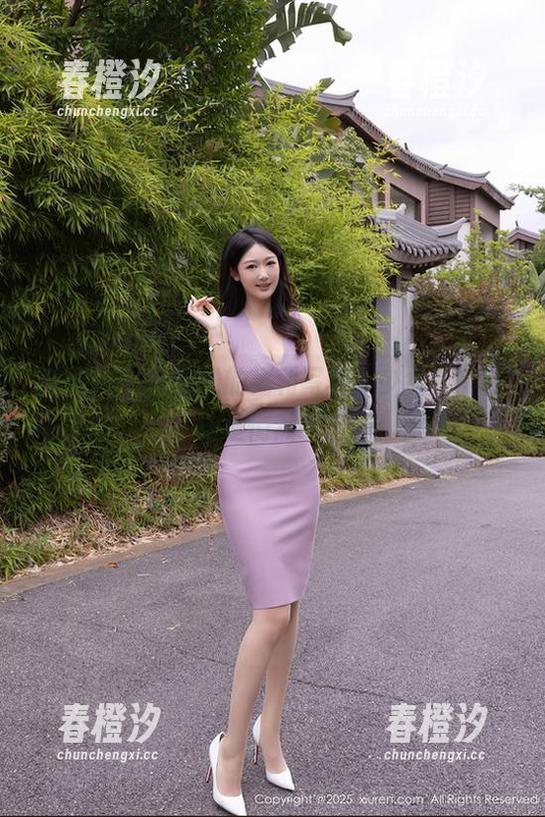秀人网-白浅浅 秀人网 - 白浅浅的福利写真,少女的美在这里悄然绽放