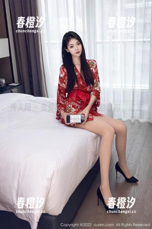 秀人网-白笑笑 秀人网 - 免费写真,白笑笑的自拍,这波操作绝妙。