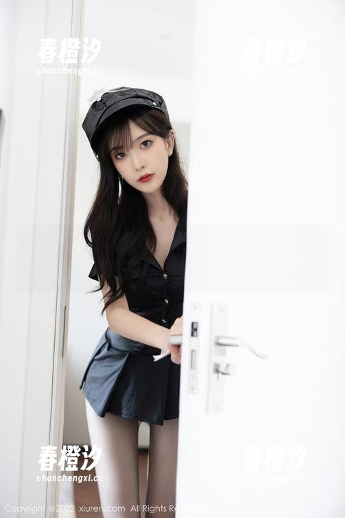 秀人网 - 在线见证“糯美子mini”的萝莉，你们的青春在这绽放。