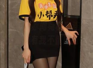 秀人网 - 更新！赤间菀枫穿连衣裙，图片里难道还有我不懂的暗示？