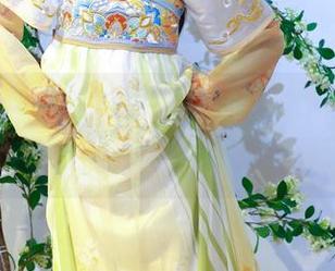 绮梦摄影 - 连衣裙出镜，白韵作品免费提供新灵感，期待股市崩溃那天！