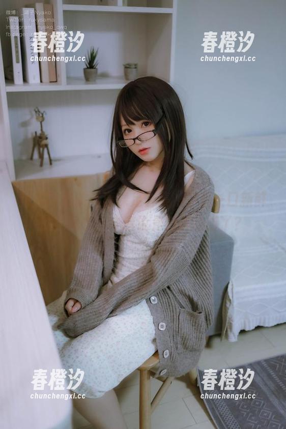 荒井喵喵 荒井喵喵的高清裸足合集,真是一口新鲜的空气啊,或者说是新鲜的脚丫?