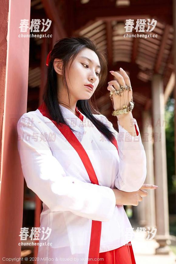 蜜桃社-安琪拉Angela 蜜桃社 - 一组不可思议的写真,安琪拉Angela与她的“妹妹”,来颗原图百宝箱!