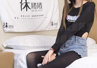 袜啵啵 - 在涵涵的板鞋图集更新里，意外的美与无趣的栖息。