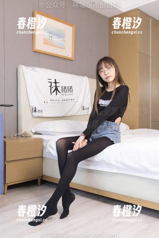 袜啵啵-涵涵 袜啵啵 - 在涵涵的板鞋图集更新里,意外的美与无趣的栖息。
