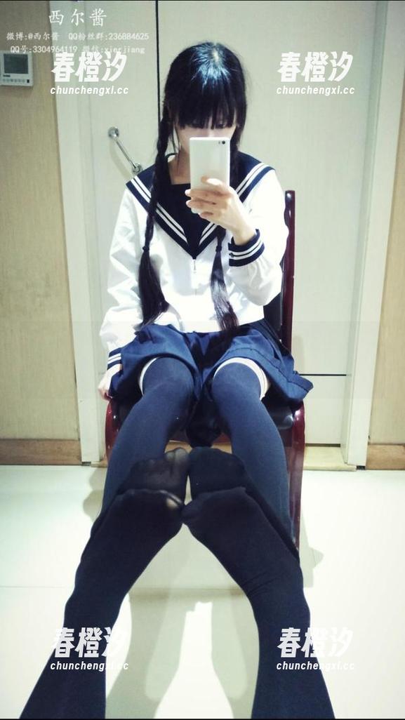 分享西尔酱的死库水校服作品，反正看了也追不起女主。