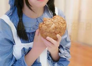 图册中的昭和病院：逐月Su在黑白之间的鬼畜史诗