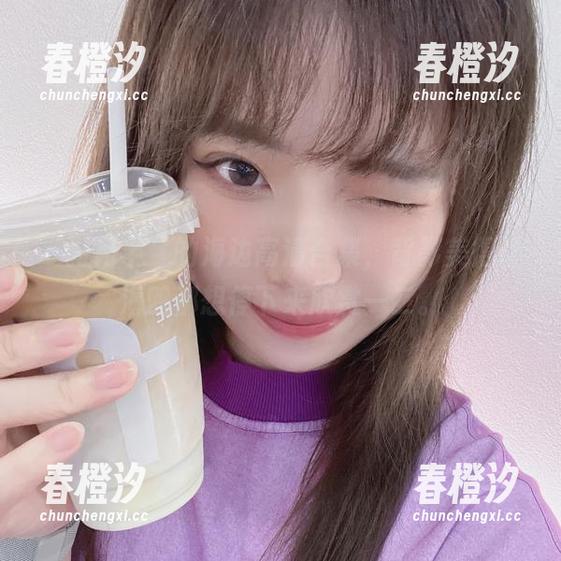 闪月半 “闪月半”的海边高清合集,背影美得让海鸥都想停下来欣赏一二。