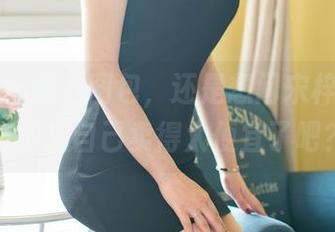 青豆客 - 甜心图包，还是想问宋梓诺Bee：你把自己卖得太便宜了吧？