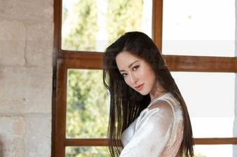 魅妍社 - 说实话，王婉悠的这套网袜图，没什么光芒，但好奇心满分。