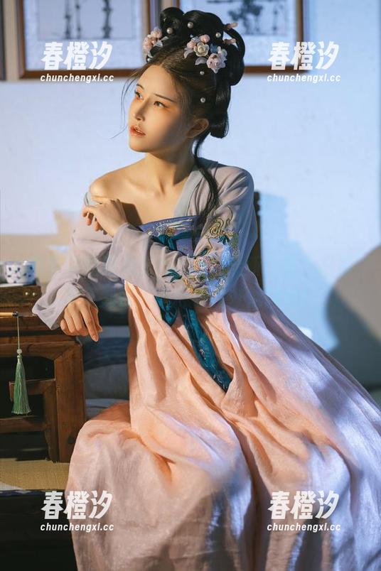 图库中的鹿八岁baby，最新作品——修女审判日，真得看完才能理解！